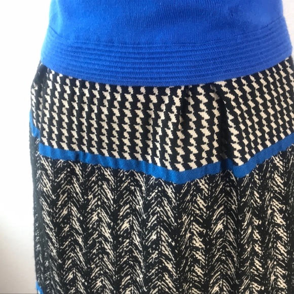 Girls of Savoy Anthropologie Arden sweater dress sleeveless blue black ruffled - Picture 3 of 8
